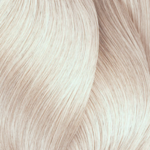 Color AKA 11/1 - Blond cendré ultra clair